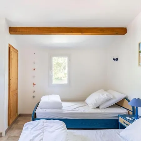 La Maison Des Epinouses, 4 A 450m De La De Chaucre Holiday home Saint-Georges-d'Oleron