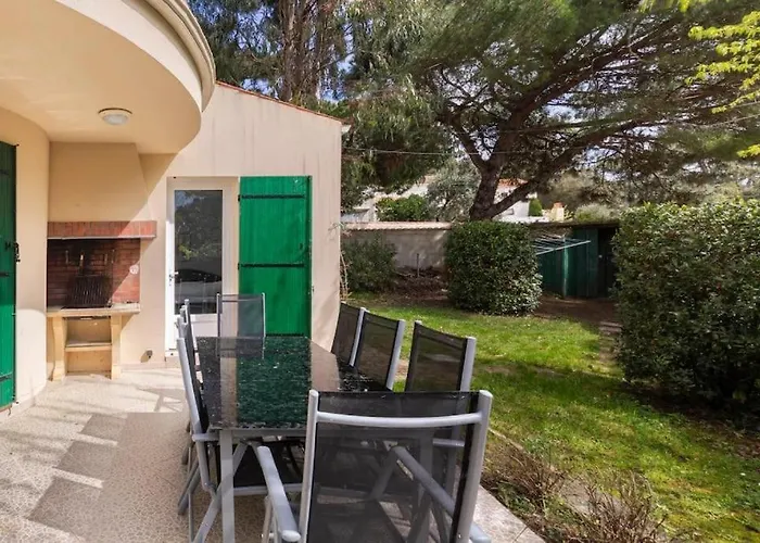 La Maison Des Epinouses, 4 A 450m De La De Chaucre Holiday home